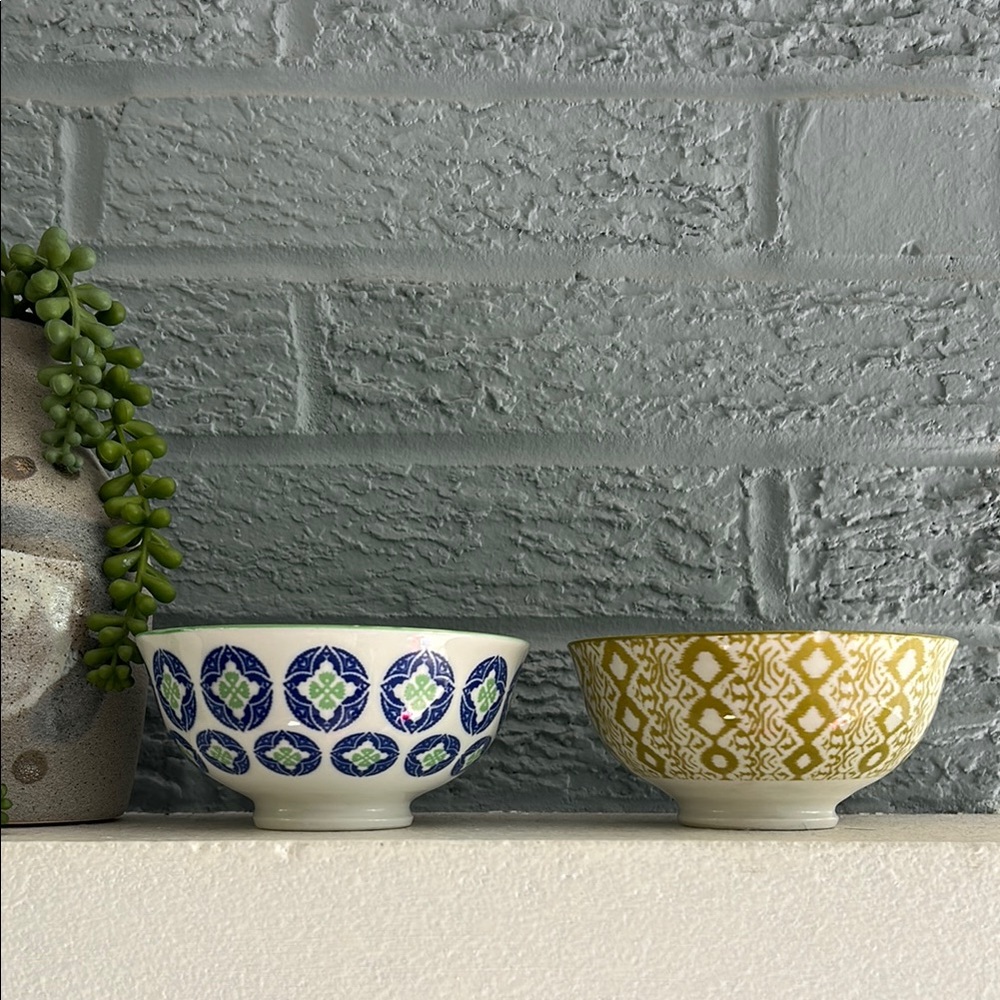 Patina Vie tidbit ceramic bowls